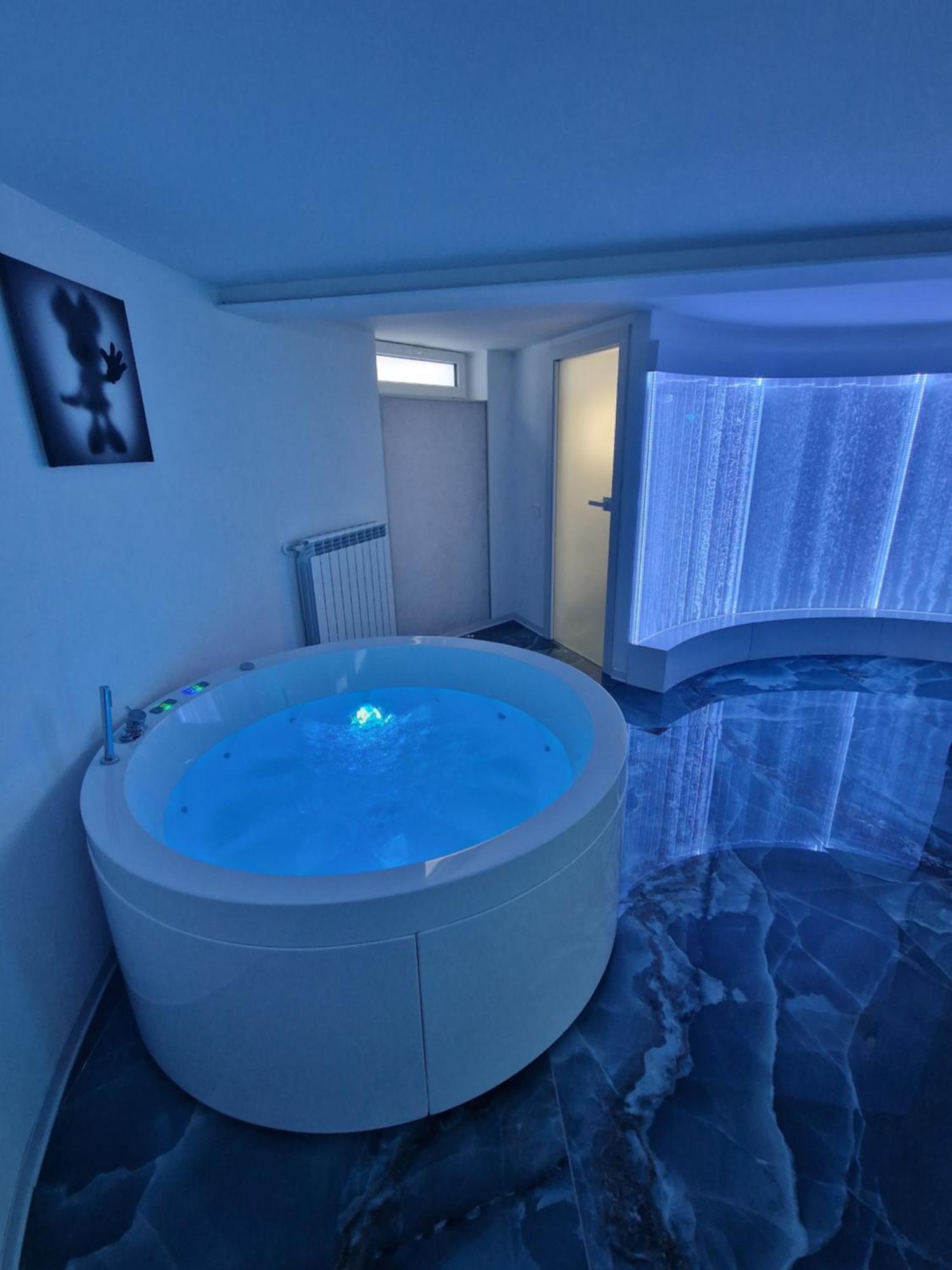 فيلا The Igloo Milano المظهر الخارجي الصورة